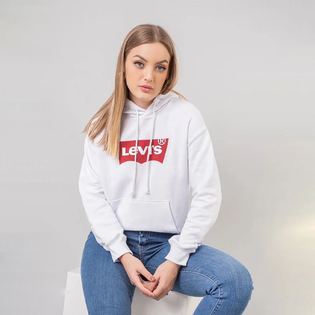 Women’s Levi’s Batwing Hoodie – Soft and Casual Fit