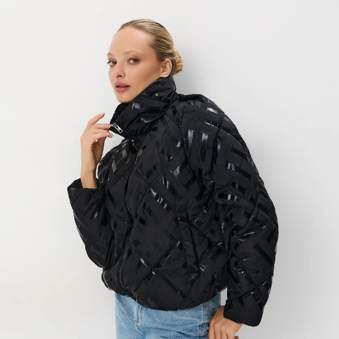 Mohito Women’s Jacket – Elegant & Modern Design