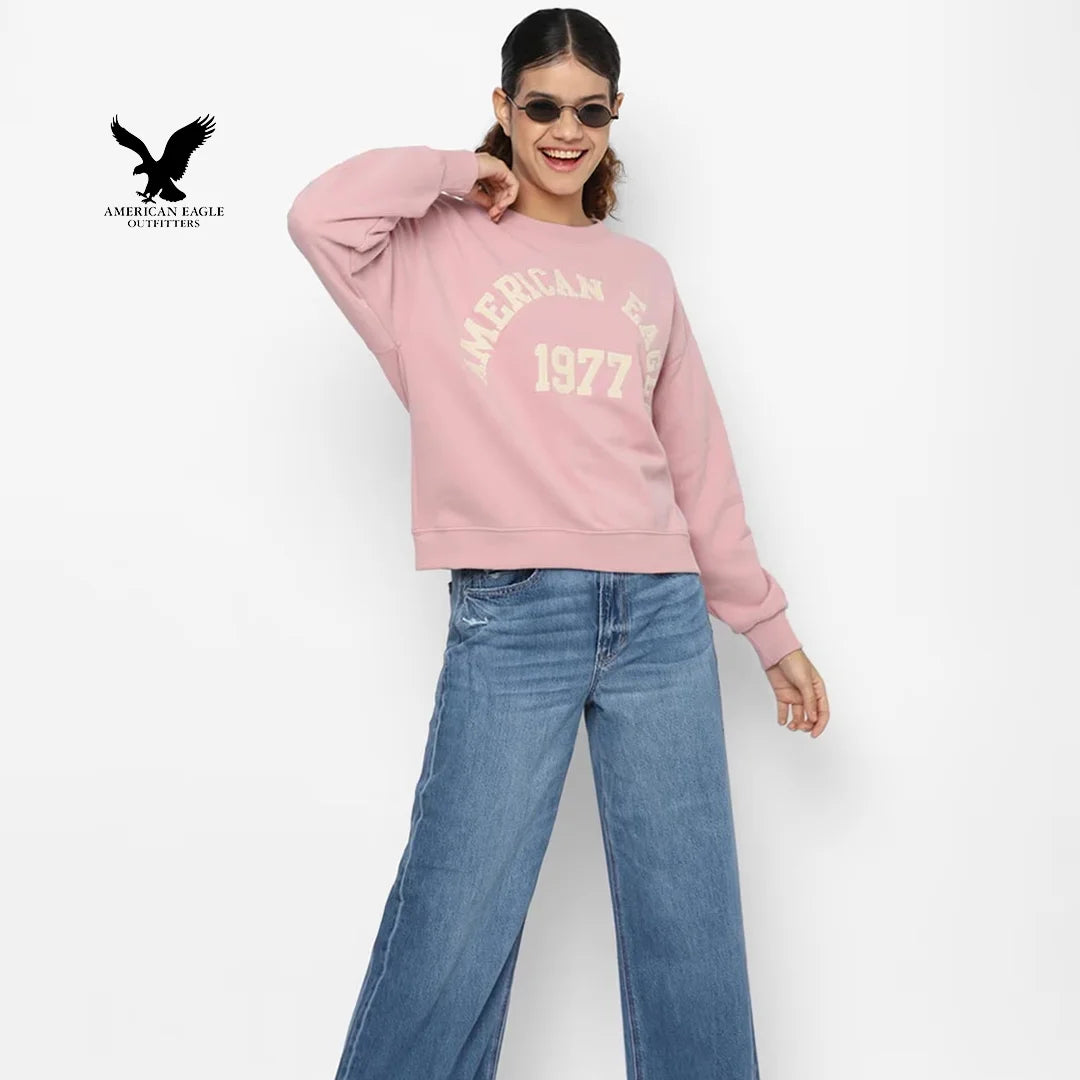 American Eagle Women’s Graphic Crew Neck Sweatshirt – Casual Style